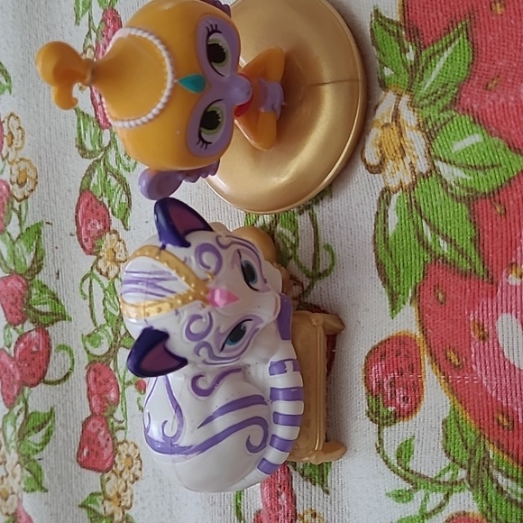 Shimmer and Shine Float and Sing Palace - Picture 4 of 6